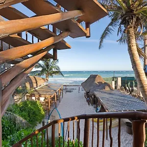 Playa Canek Beachfront Eco Hotel Hotel
